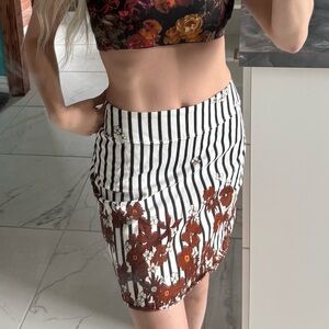 Floral skirt  - The Kit